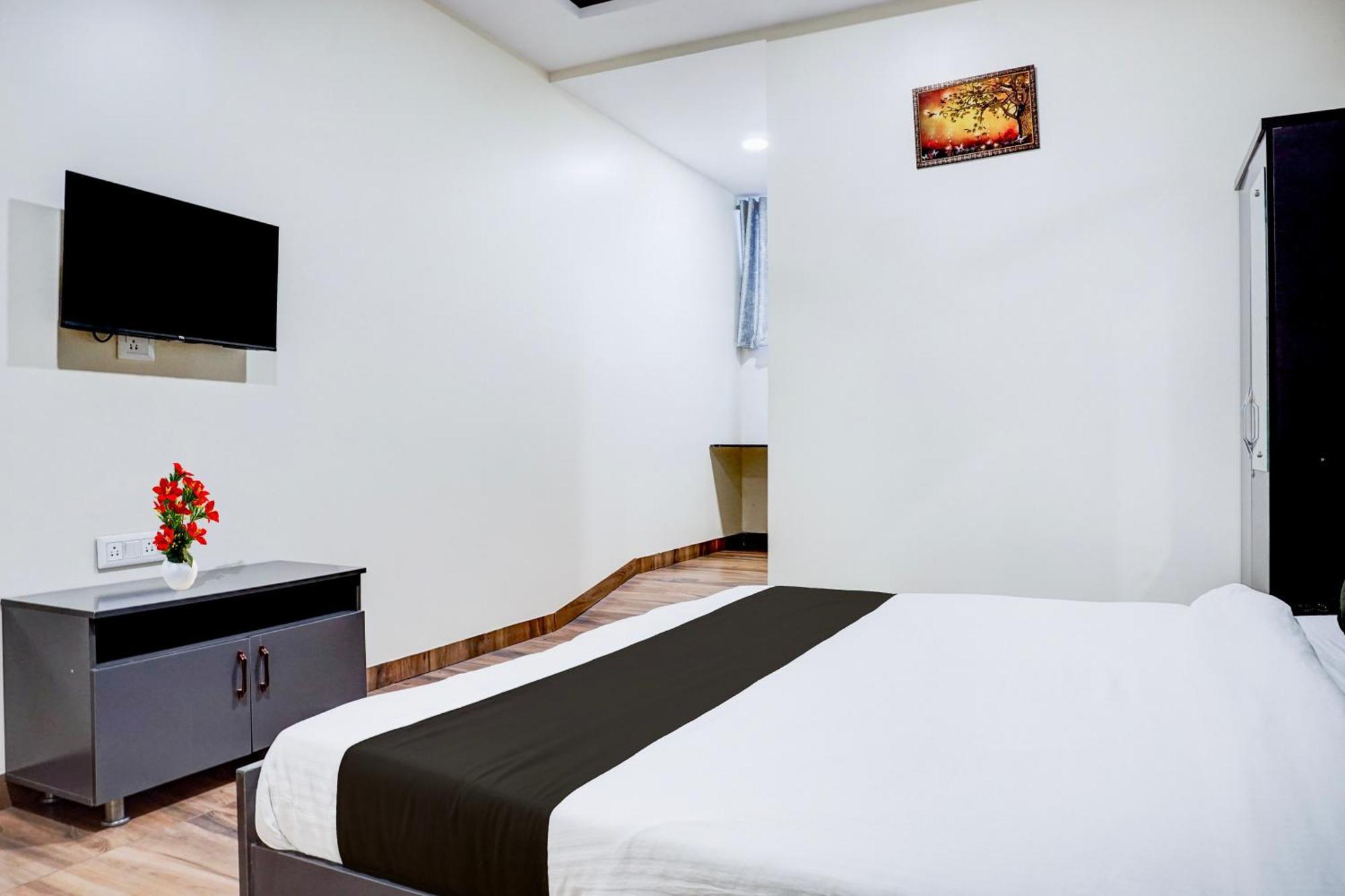 Super Collection O Pashan-Sus Road Baner Formerly Grey Stone Pune Ngoại thất bức ảnh